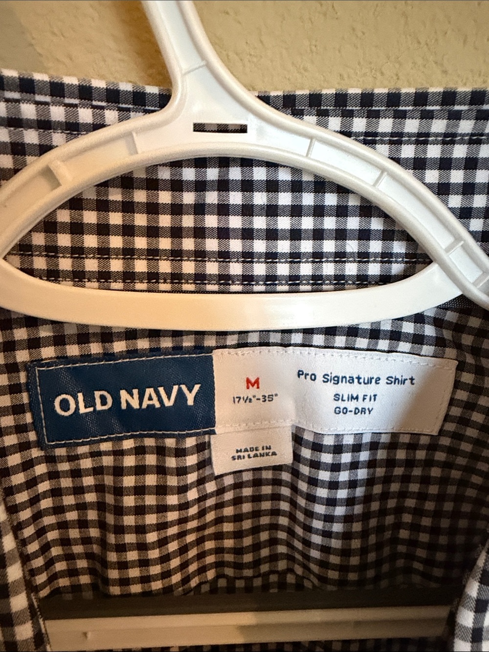 Old Navy Men's Pro Signature Slim Fit Shirt - Black & White Gingham
